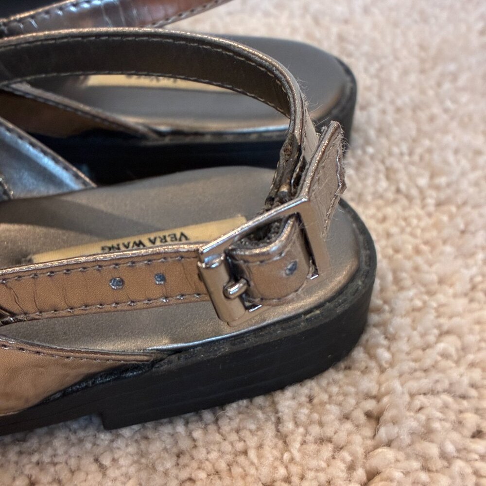 Simply Vera Wang Sparkle Silver Buckle Sandal Shoe Size 6.5 - Picture 11 of 15